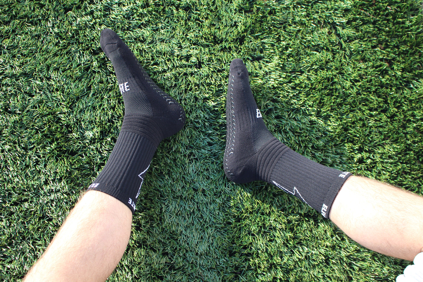 Elevate Grip Socks - Black.