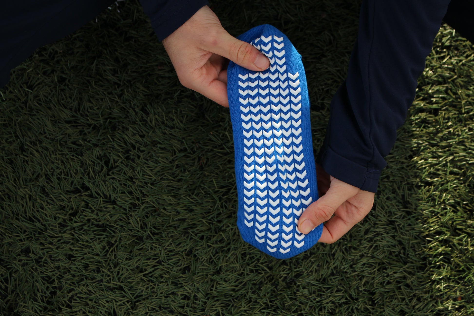 Elevate Lightning Grip Socks - Blue.